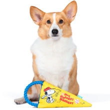 Peanuts: Athlete Flattie Fan Banner and Rope Toy